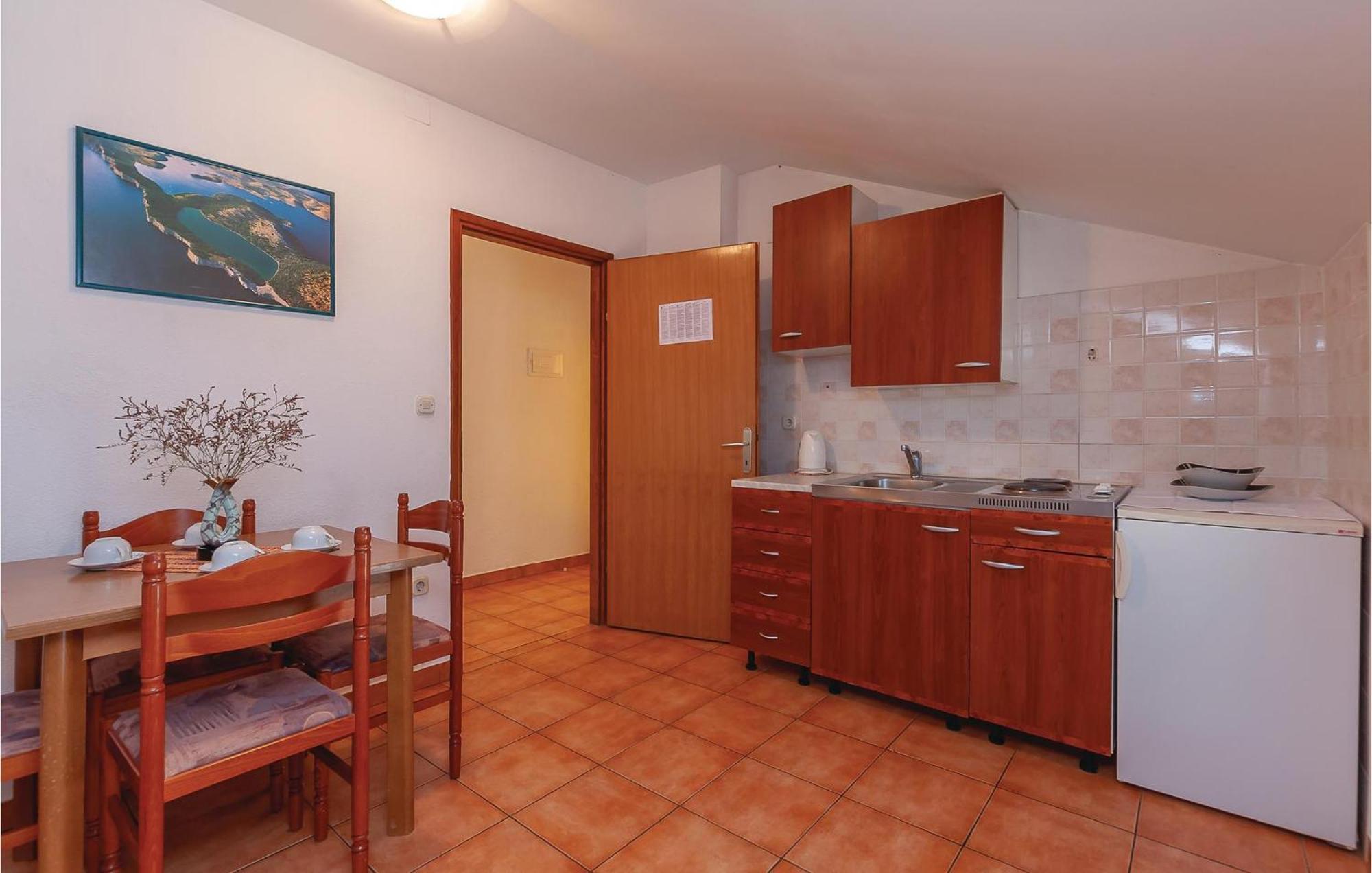 Gorgeous Apartment In Tisno With Kitchen Екстериор снимка